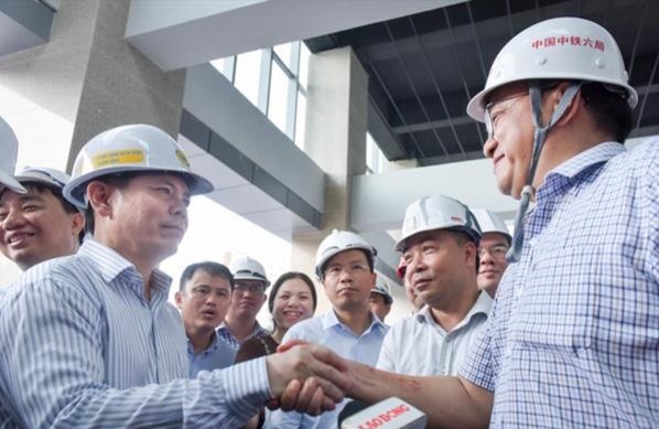 Con 1% khoi luong, vi sao duong sat Cat Linh khong the dung hen? hinh anh