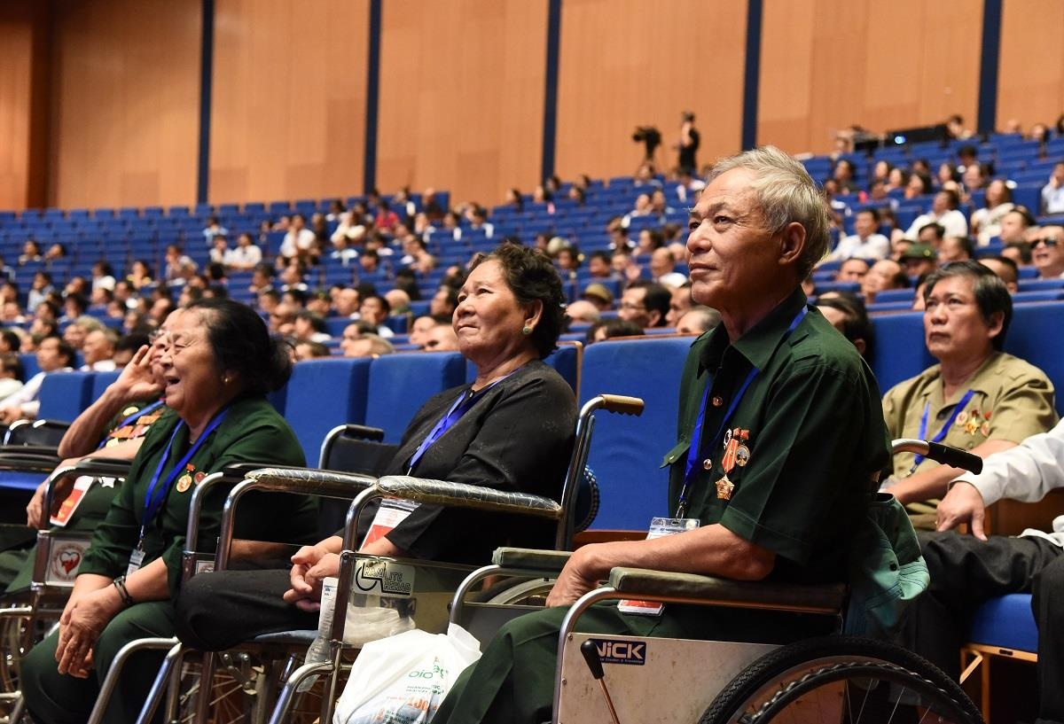 thủ tướng tri ân thương binh ảnh 2 thu tuong tri an thuong binh anh 2