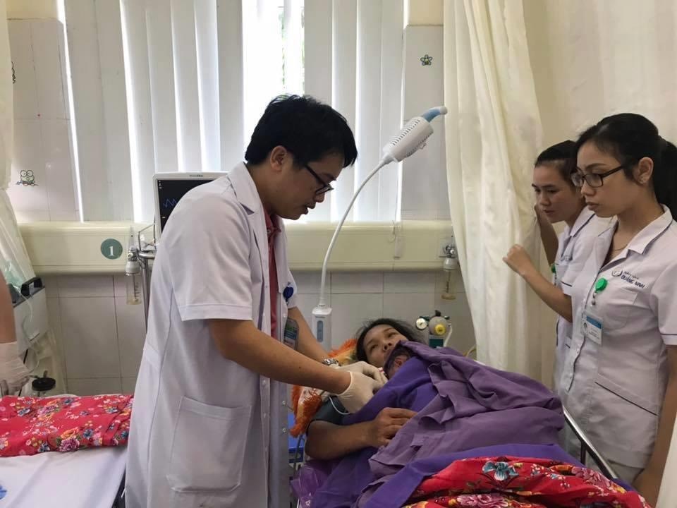 sản phụ đẻ rơi tại nhà ảnh 1 san phu de roi tai nha anh 1