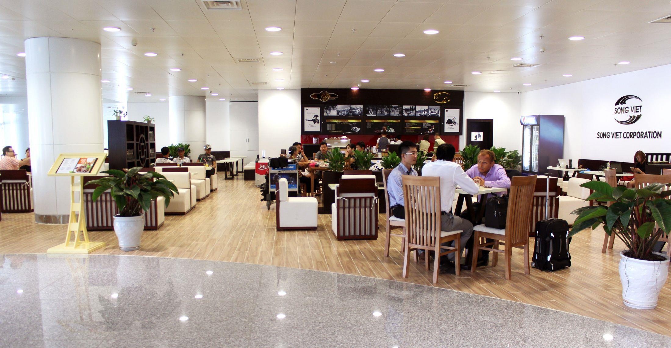 cháy nhà hàng tại sân bay Nội Bài ảnh 1 chay nha hang tai san bay Noi Bai anh 1