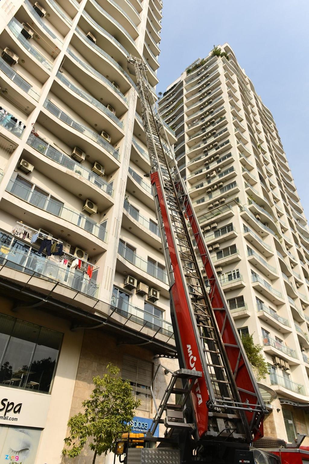 mua trực thăng chữa cháy ảnh 2 mua truc thang chua chay anh 2