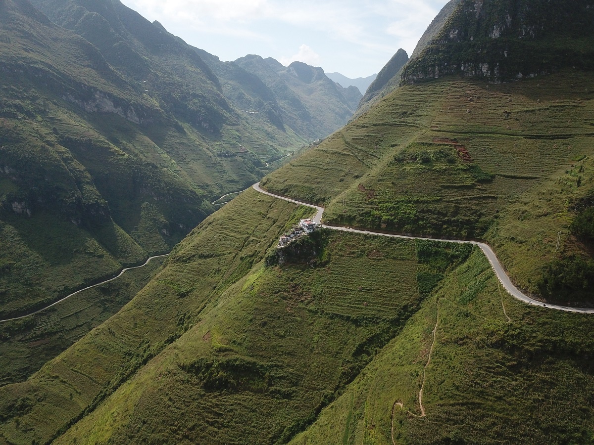 nha 7 tang tren deo Ma Pi Leng anh 13