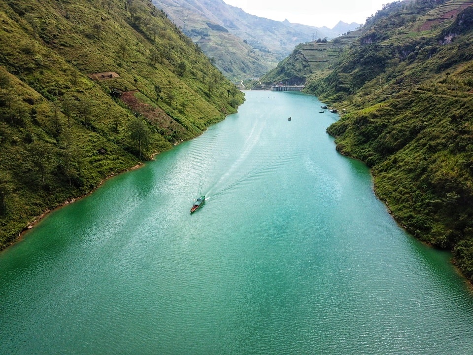 nha 7 tang tren deo Ma Pi Leng anh 4