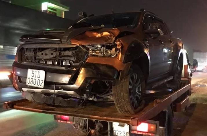 Oto ban tai dam hang loat xe may hinh anh