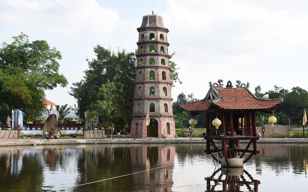 Kien truc lai tap cua chua Nga Hoang sau 10 nam su Toan tru tri hinh anh