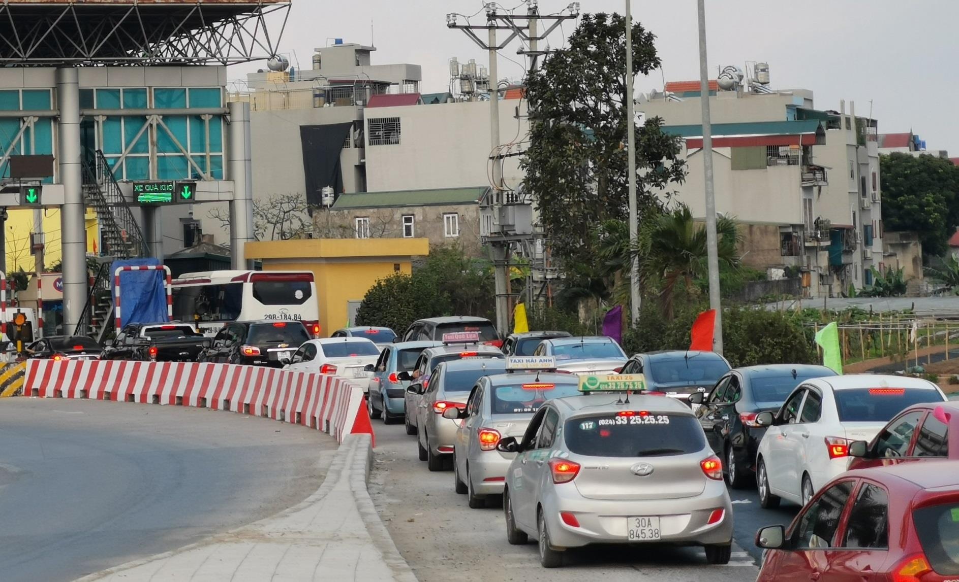 Yeu cau Bo GTVT bao cao tien do thu phi khong dung truoc 30/11 hinh anh