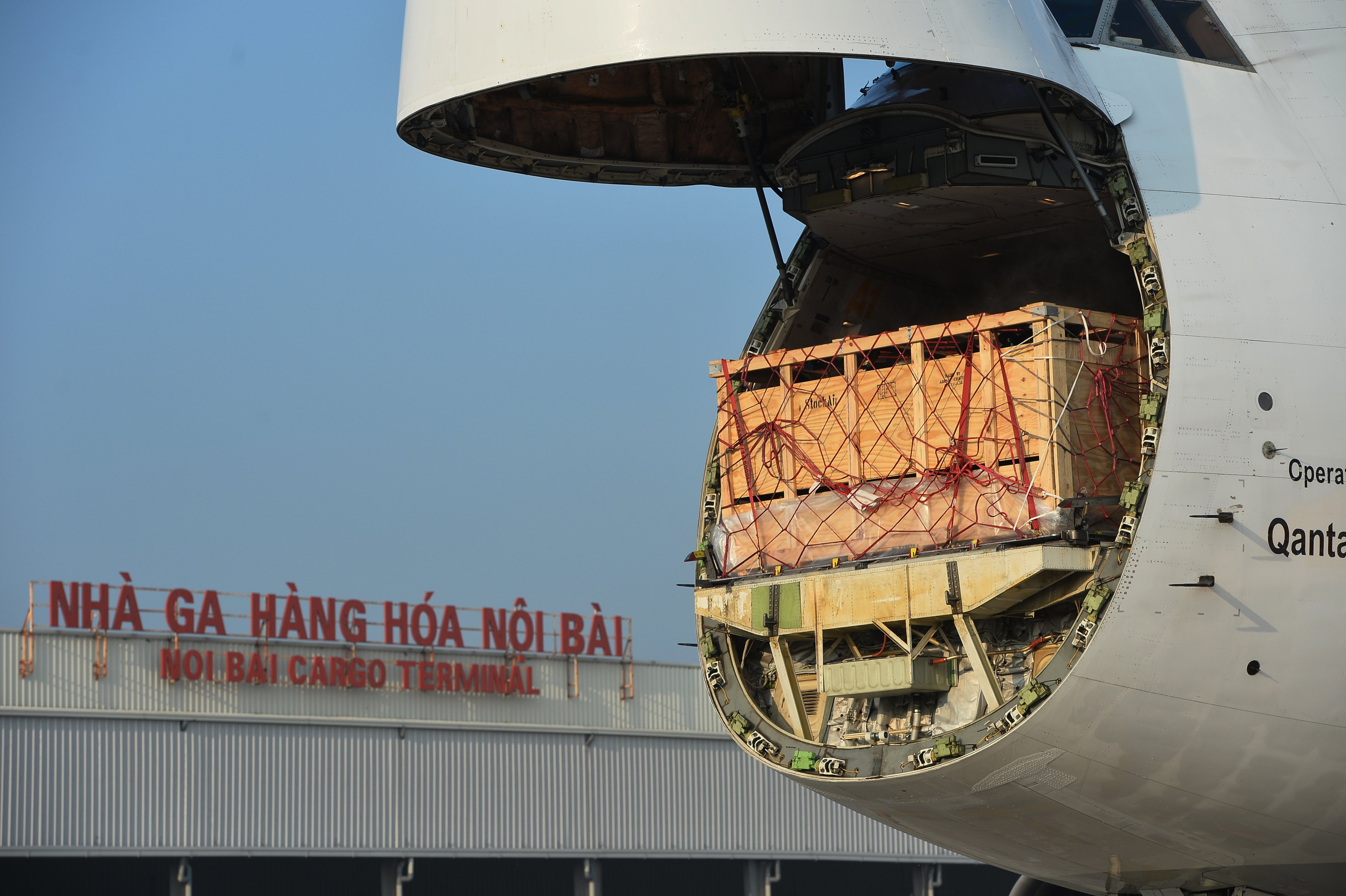 vận chuyển 39 thi thể về nước ảnh 2 van chuyen 39 thi the ve nuoc anh 2