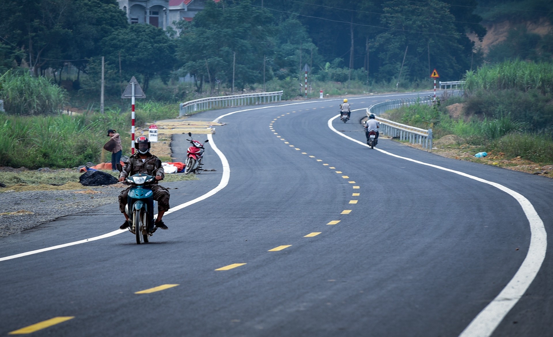 Cao tốc Chi Lăng - Hữu Nghị ảnh 2 Cao toc Chi Lang - Huu Nghi anh 2