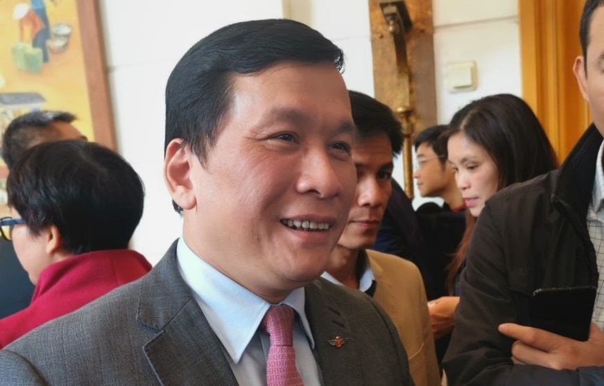 than phien ha tang hang khong anh 1