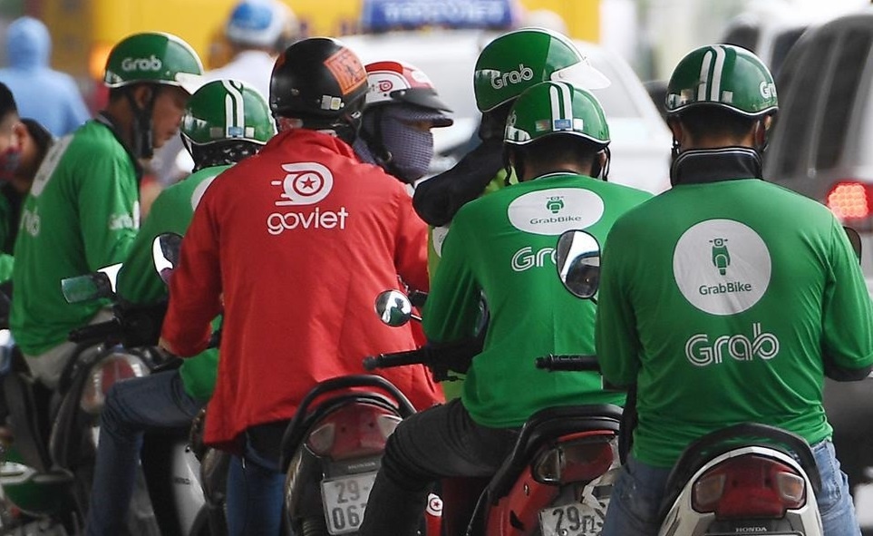 sinh vien chay xe om cong nghe anh 1