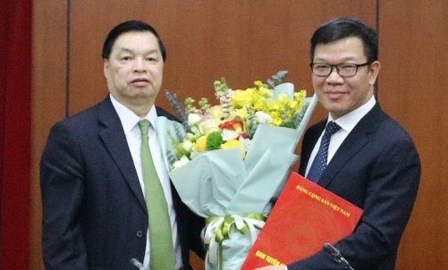 Nha bao Tong Van Thanh lam Pho vu truong Vu Bao chi - Xuat ban hinh anh