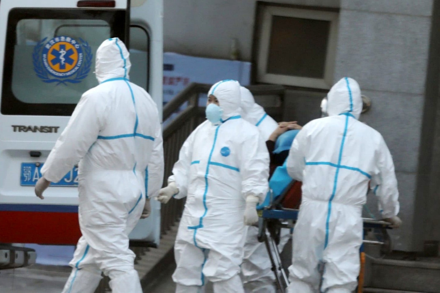 Cach ly ca chuyen bay neu nghi ngo hanh khach nhiem virus corona hinh anh