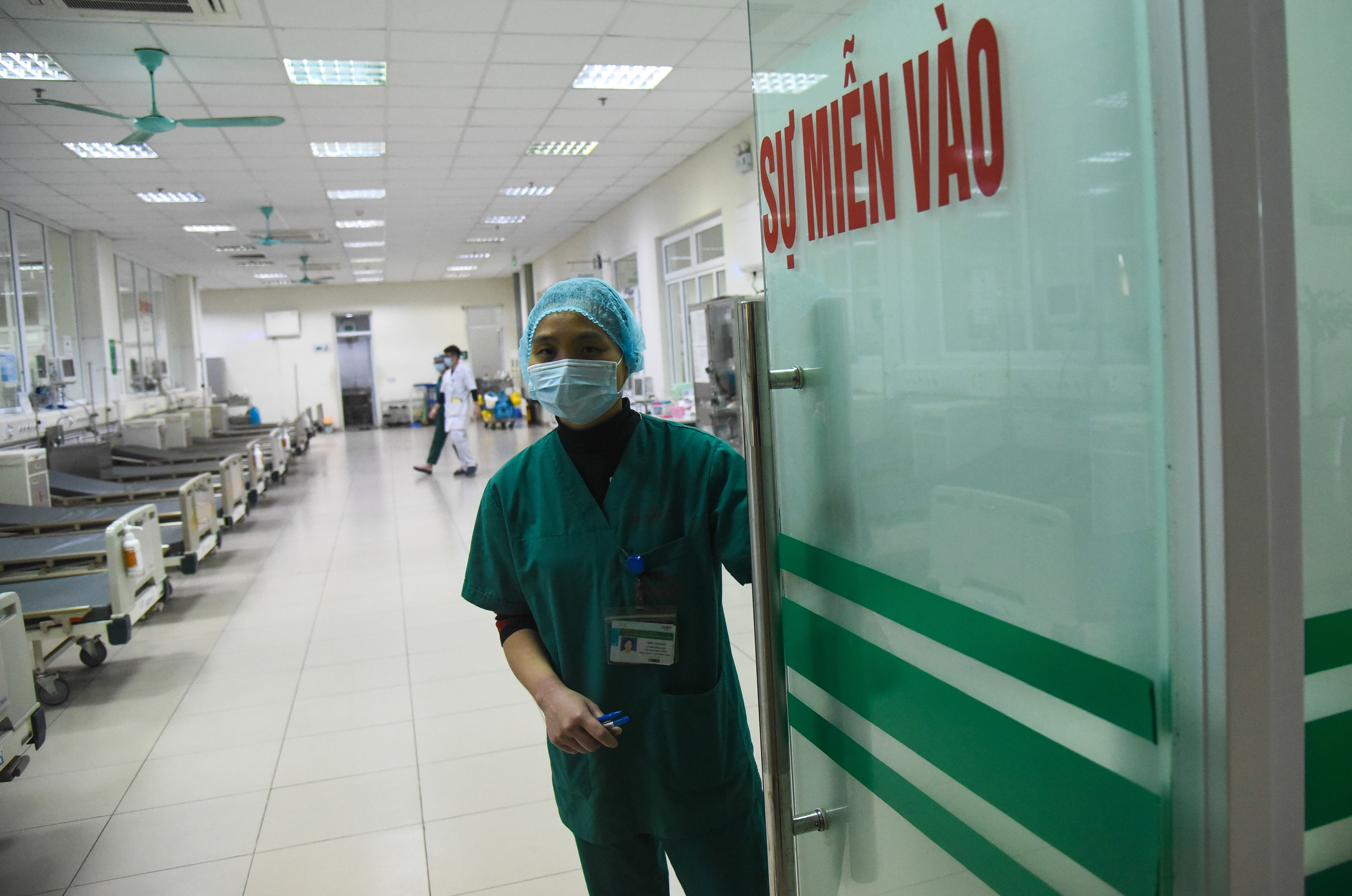 benh nhan corona an com anh 1