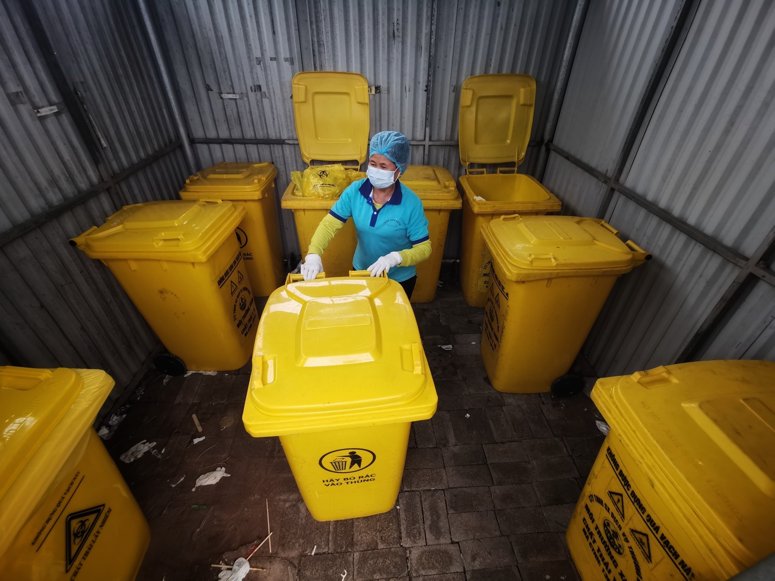 benh nhan corona an com anh 10