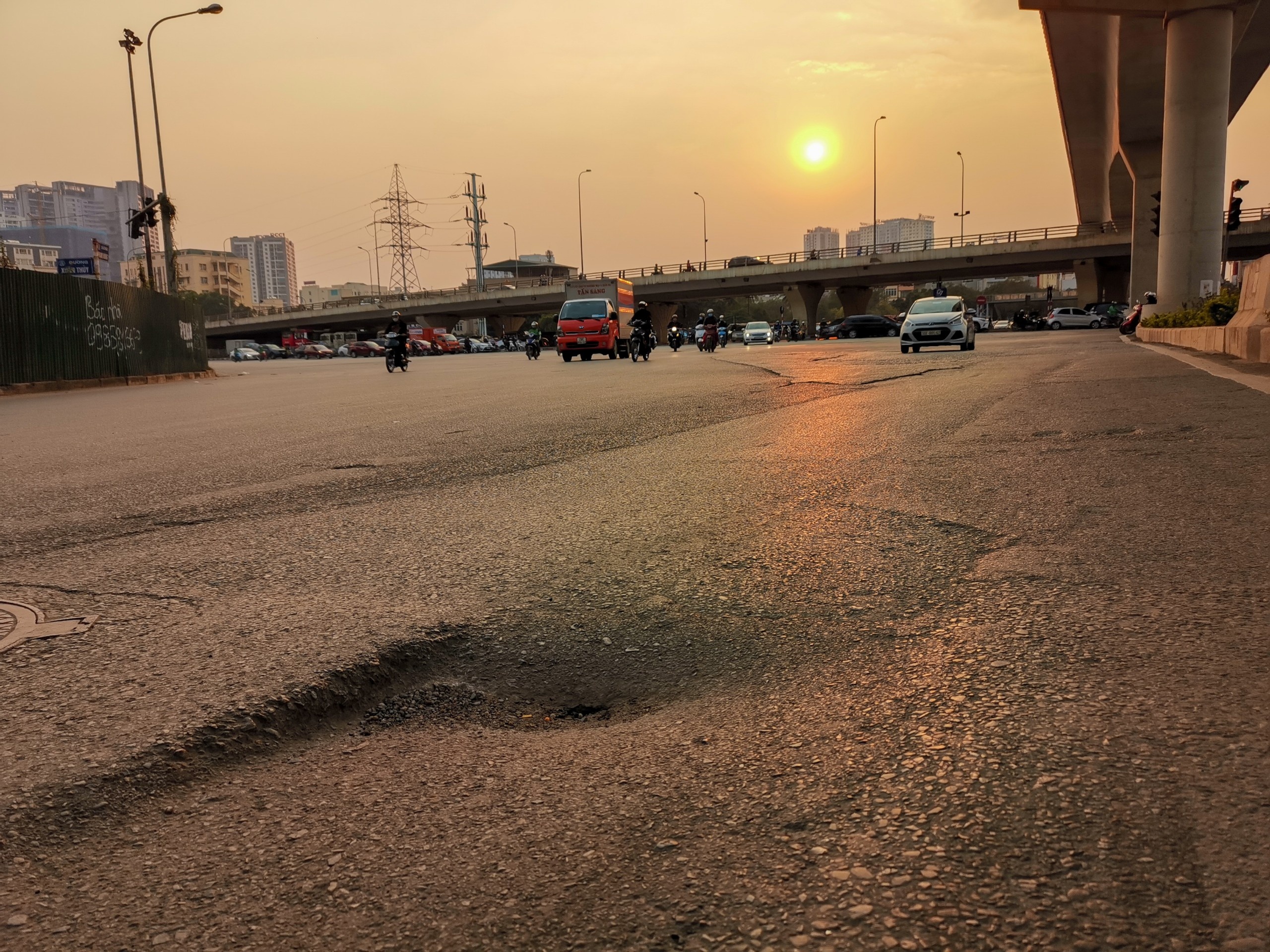 đường cầu giấy hư hỏng ảnh 12 duong cau giay hu hong anh 12