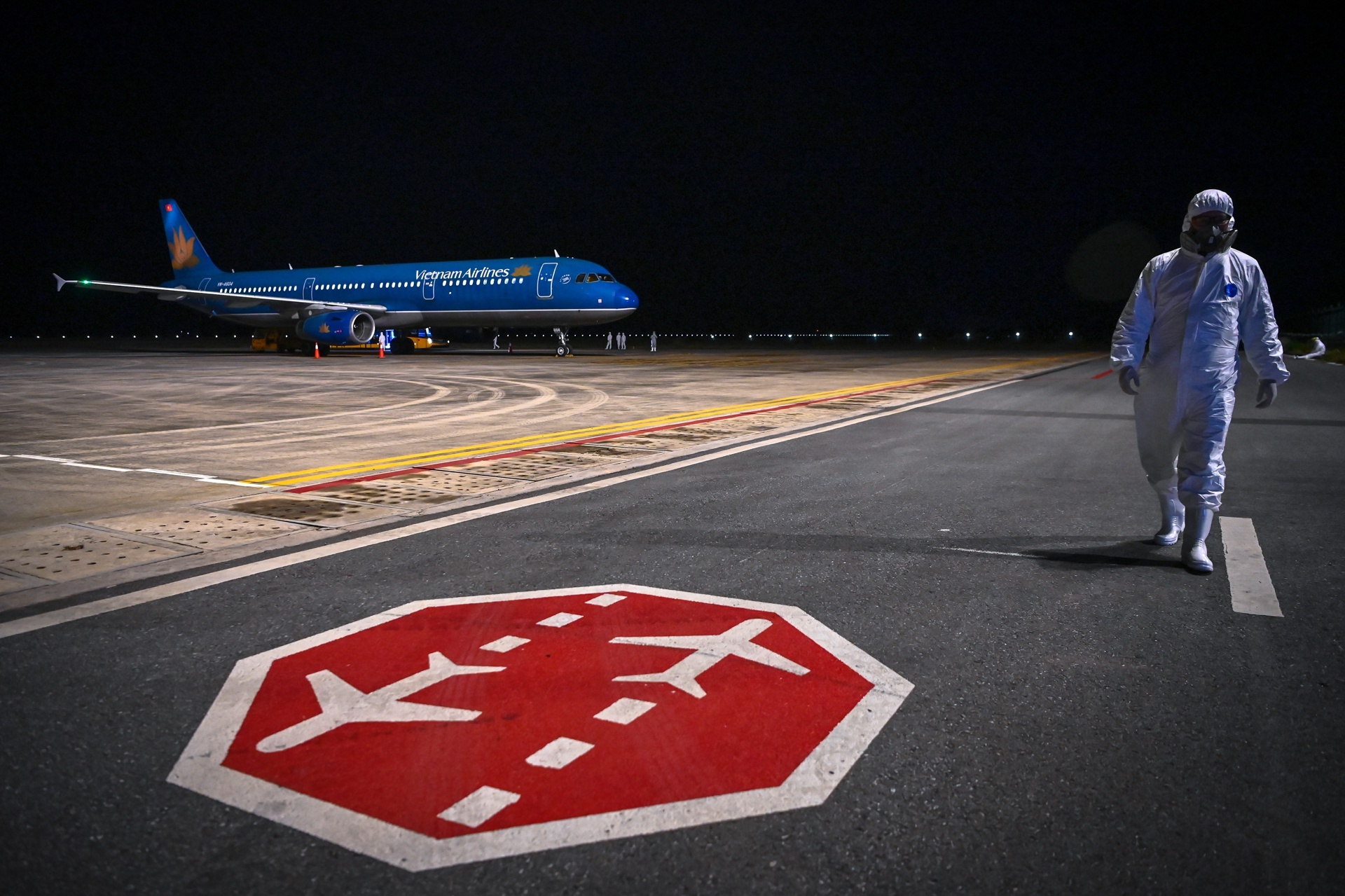 Hang khong Viet co the mat 25.000 ty trong nam 2020 vi Covid-19 hinh anh