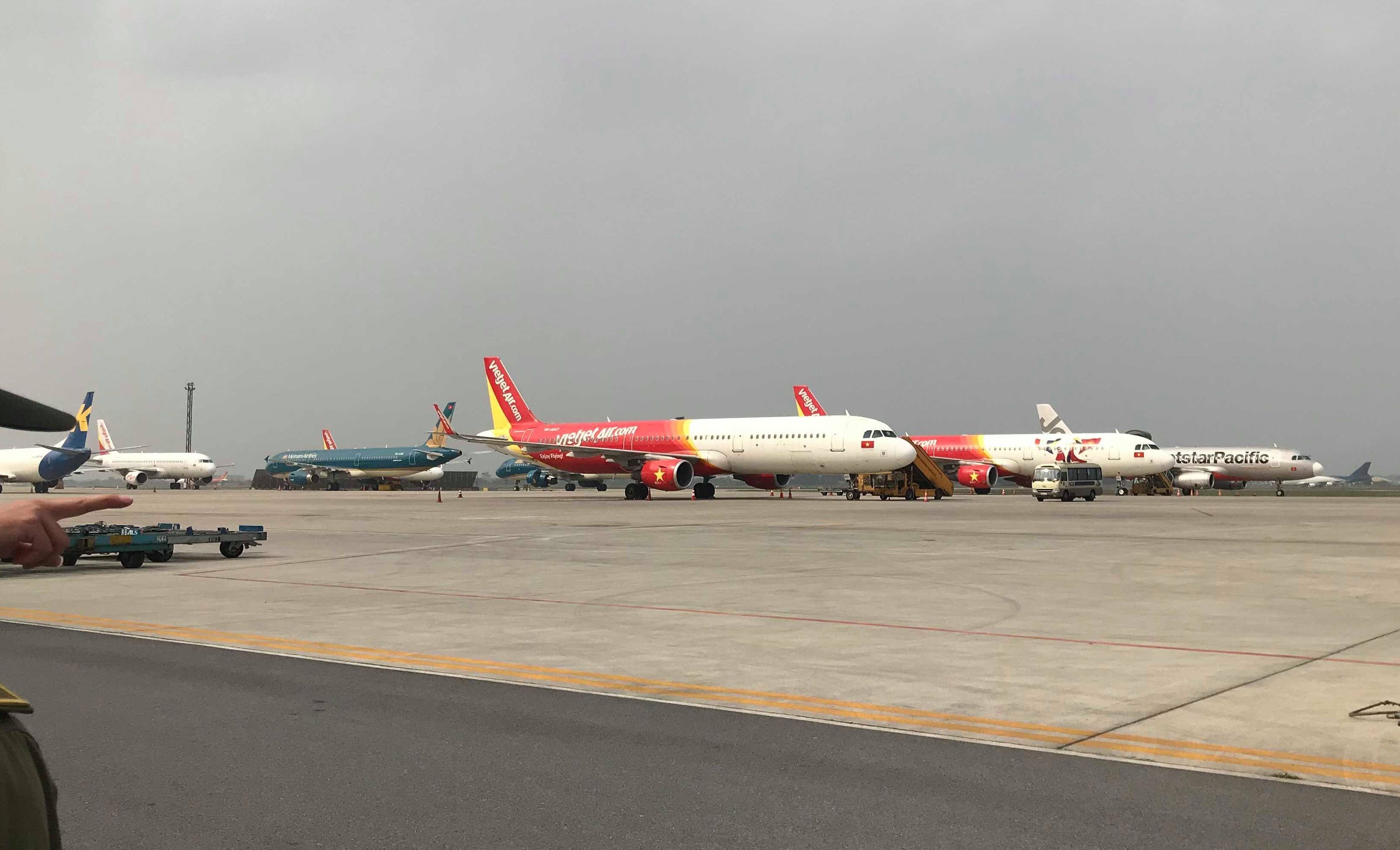 hang khong giam vi covid-19 anh 2