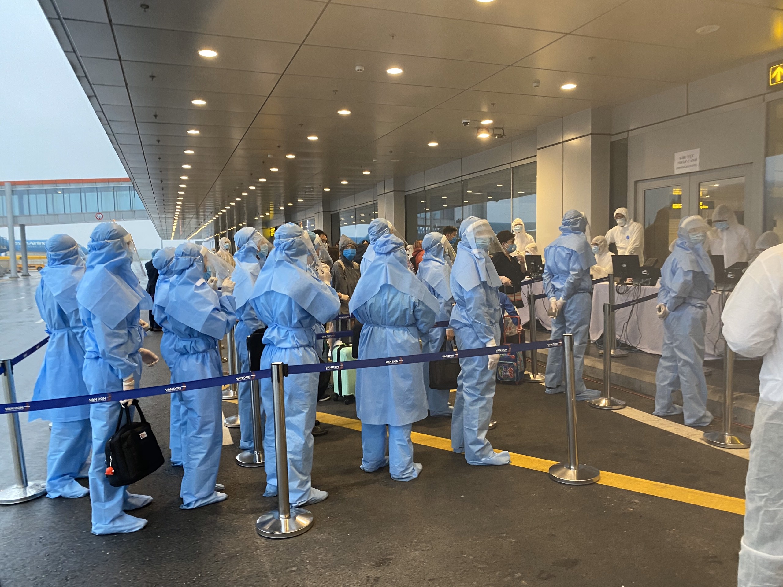 Vietnam Airlines dung bay quoc te anh 1