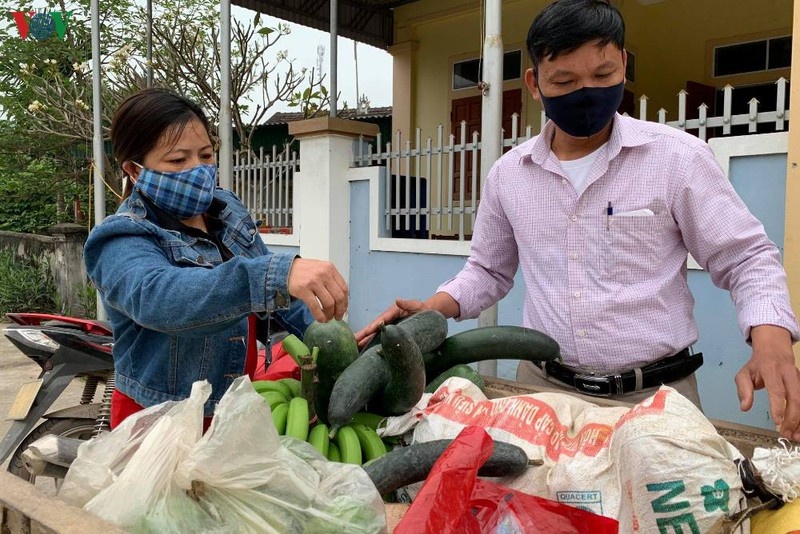 nguoi Nghe An quyen gop Covid-19 anh 2