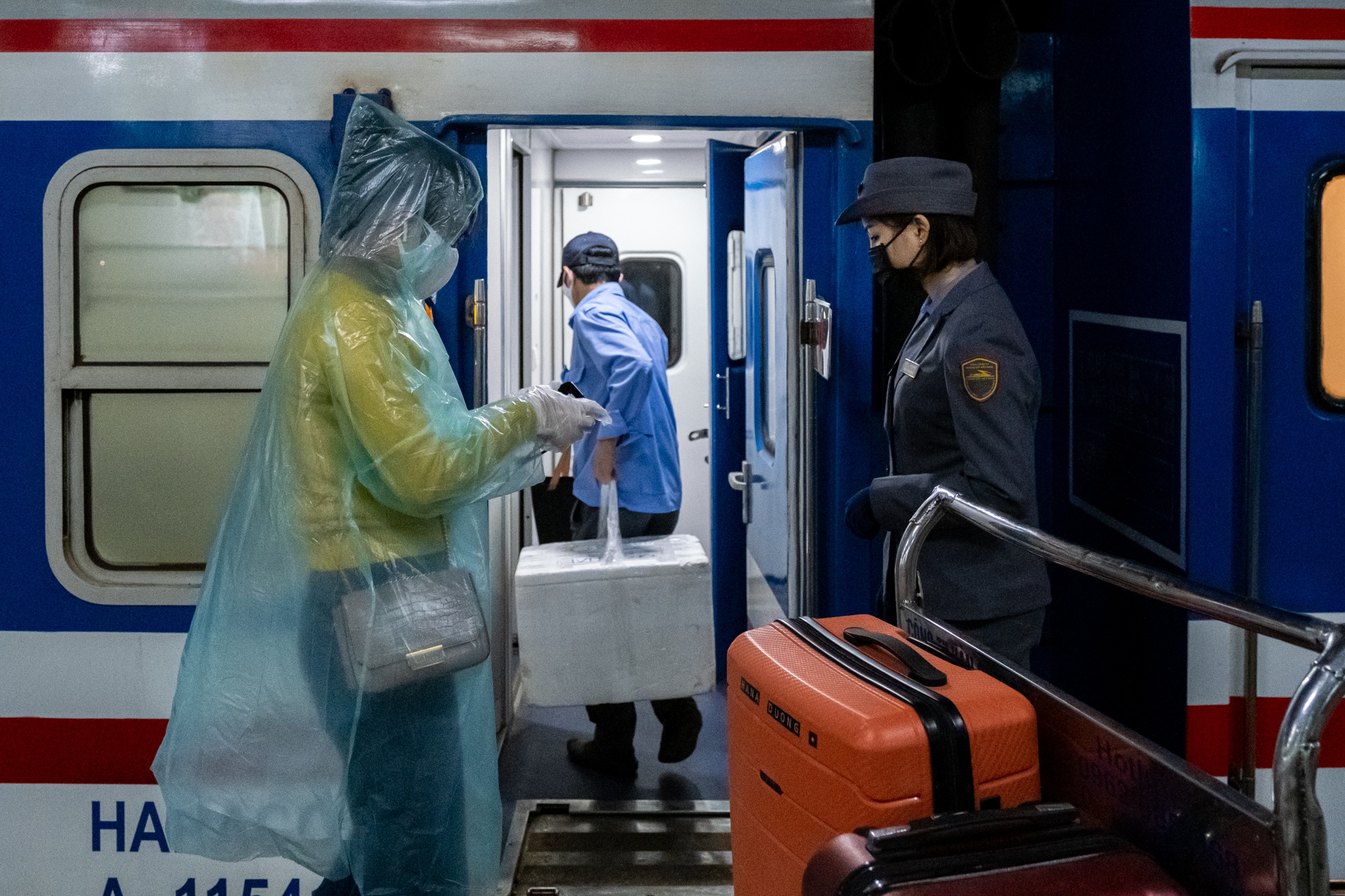 duong sat phuc vu trong mua dich anh 5