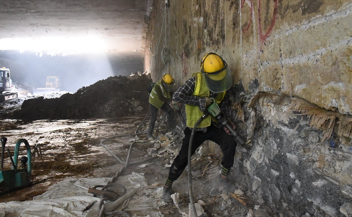ga ngam metro Nhon - Ga Ha Noi anh 5