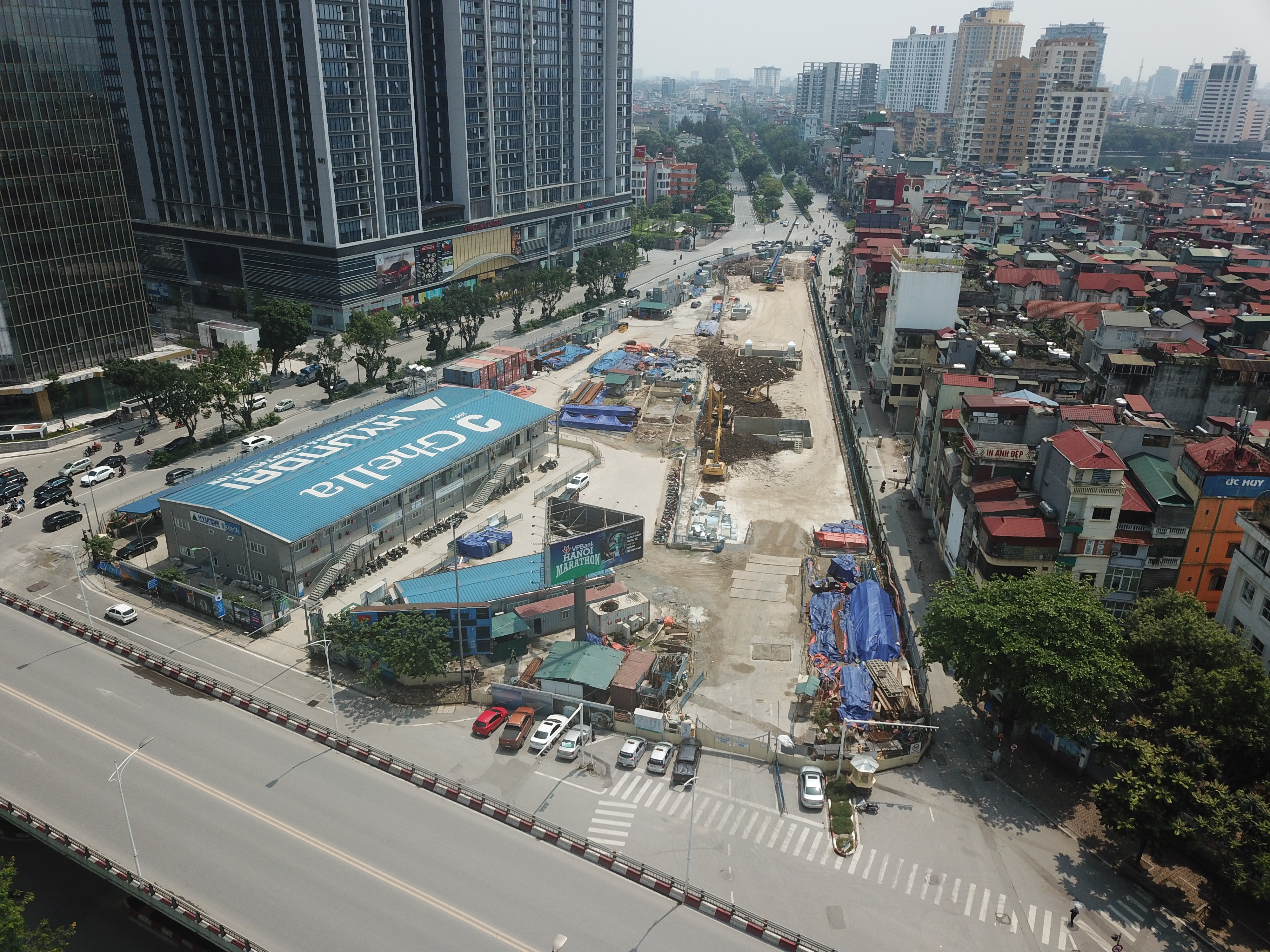 ga ngam metro Nhon - Ga Ha Noi anh 1