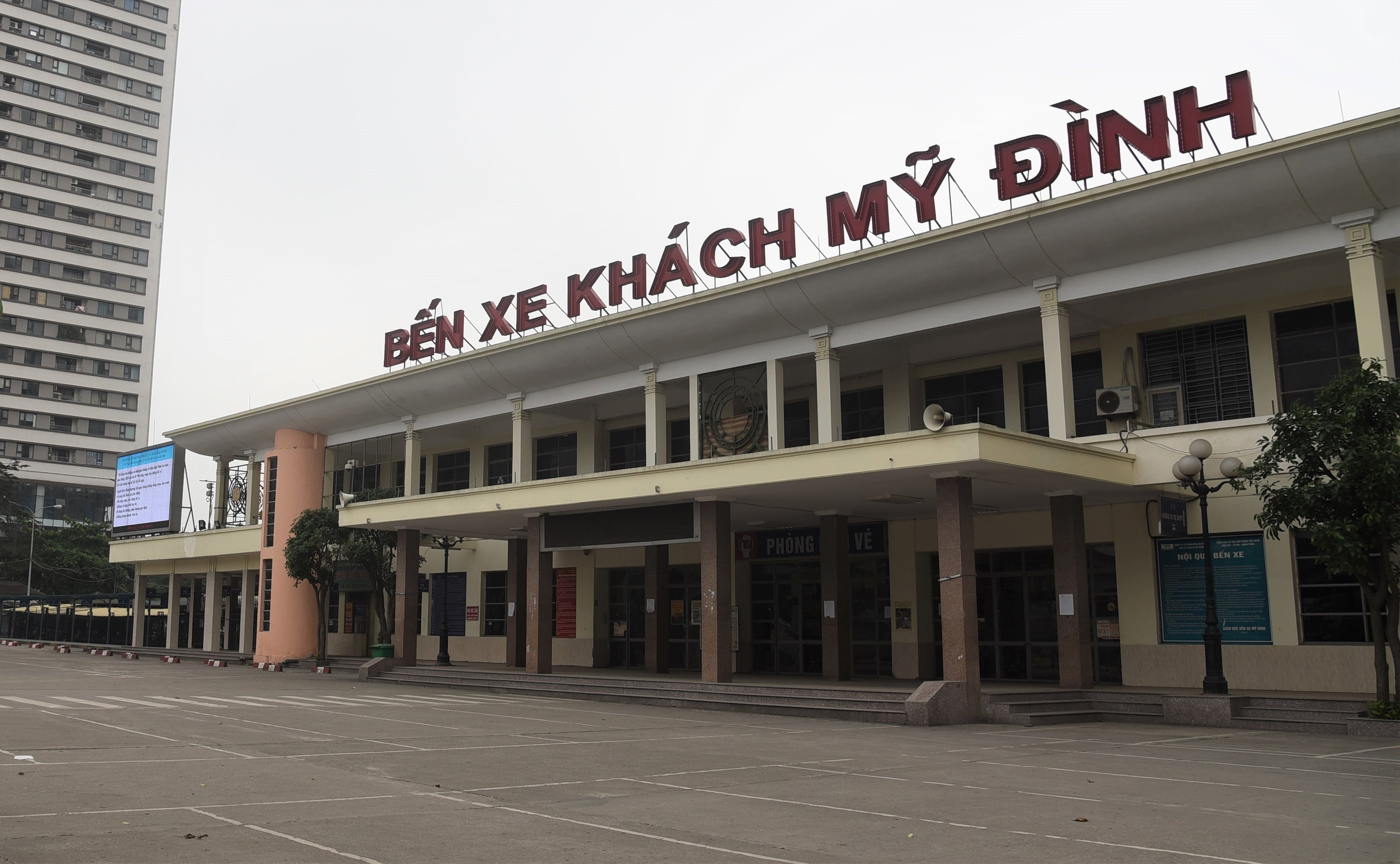 Kien nghi tung buoc cho xe khach, xe buyt hoat dong tro lai hinh anh