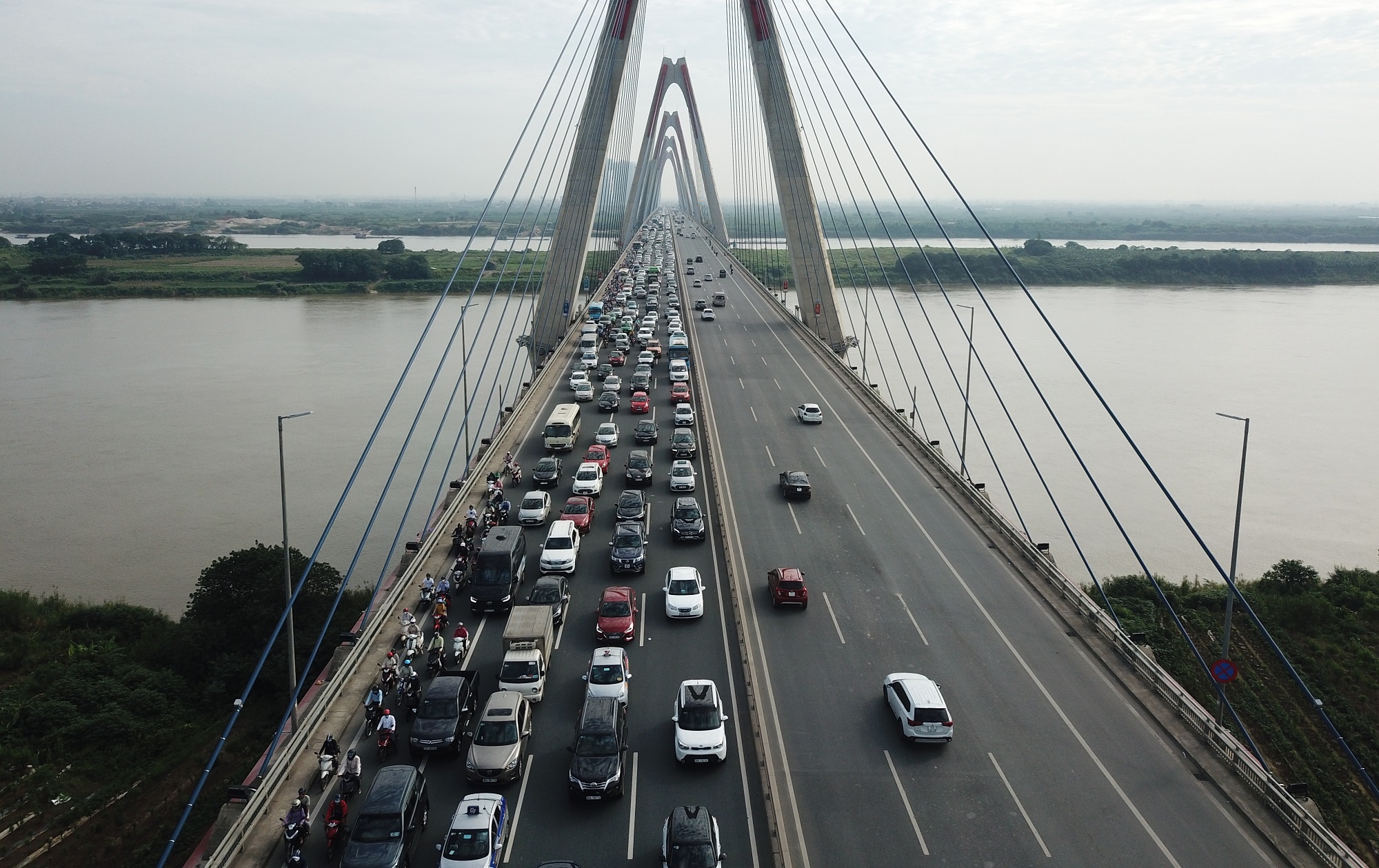 tac cau Nhat Tan anh 5