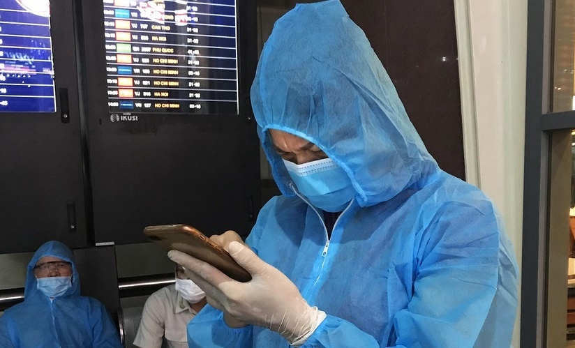 Ho tro doi ve cho khach bay den, di tu Da Nang hinh anh