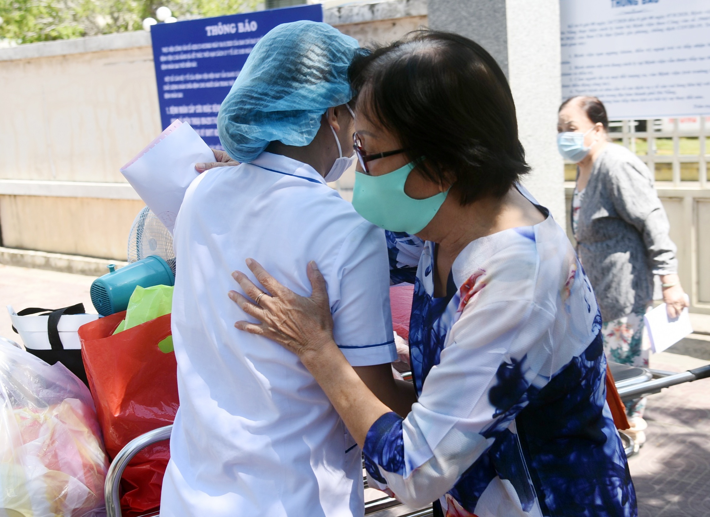 benh vien C Da Nang go phong toa anh 4