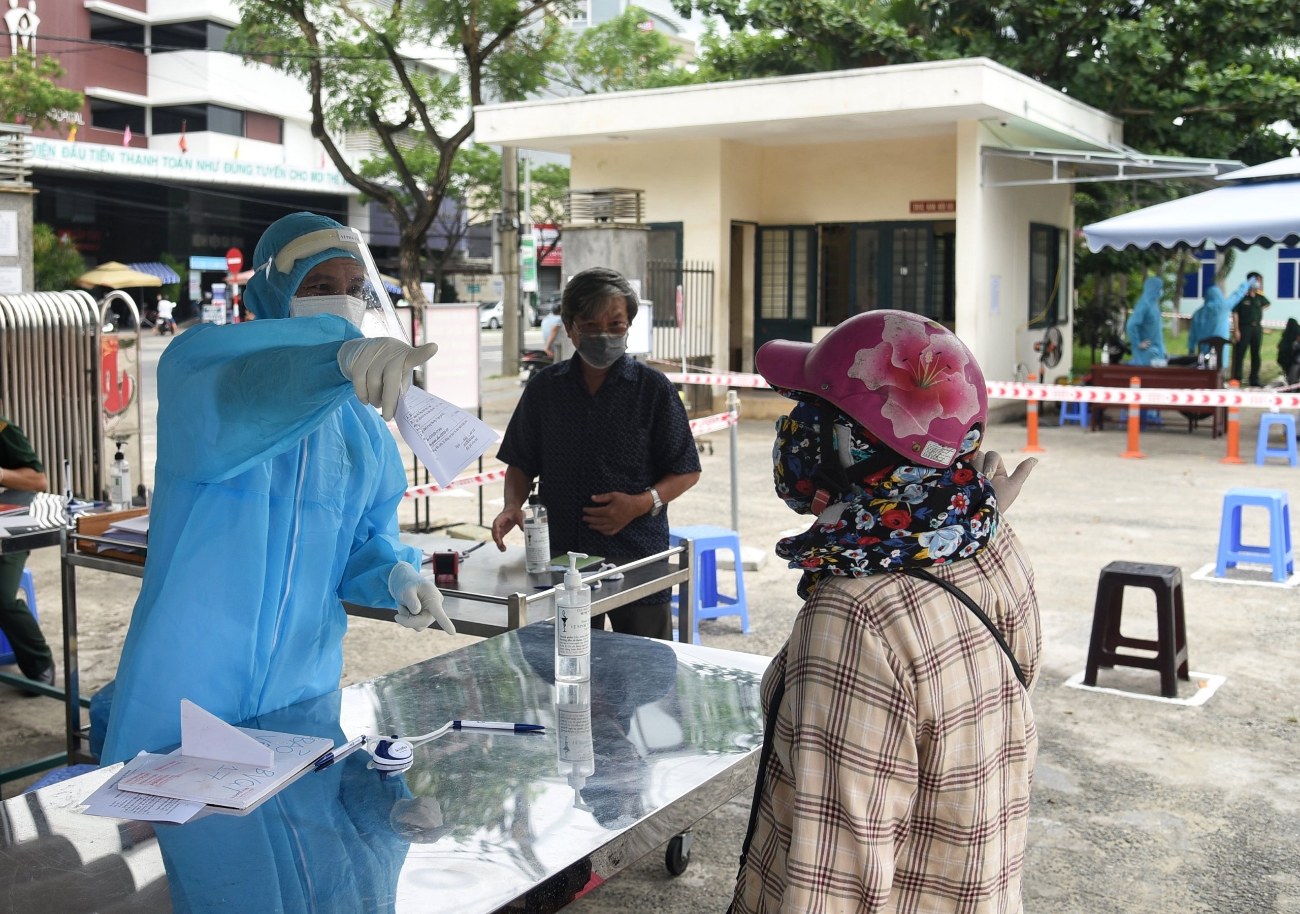 phun khu trung Covid-19 anh 4