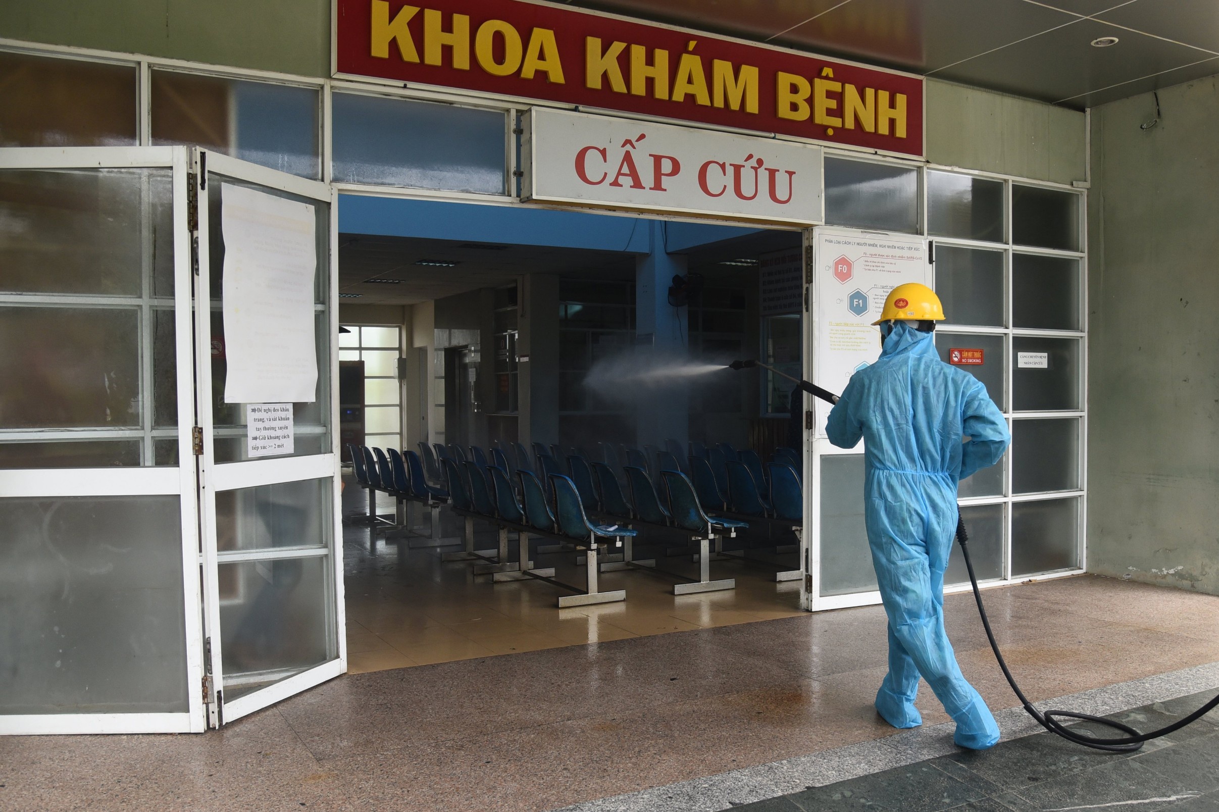 phun khu trung Covid-19 anh 2