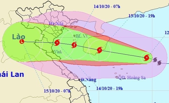 Bao so 7 manh len, cach Hoang Sa 290 km hinh anh