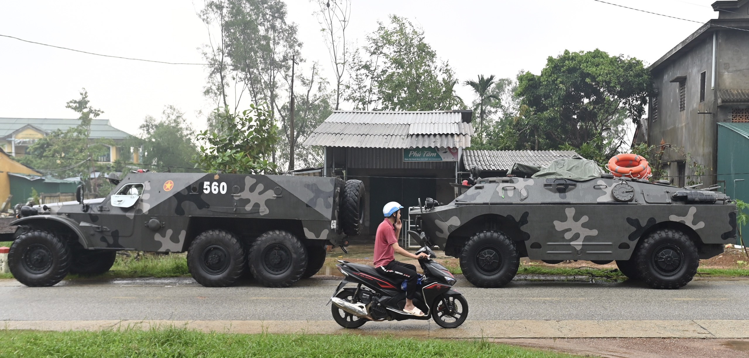 mat tich tai thuy dien rao trang 3 anh 2