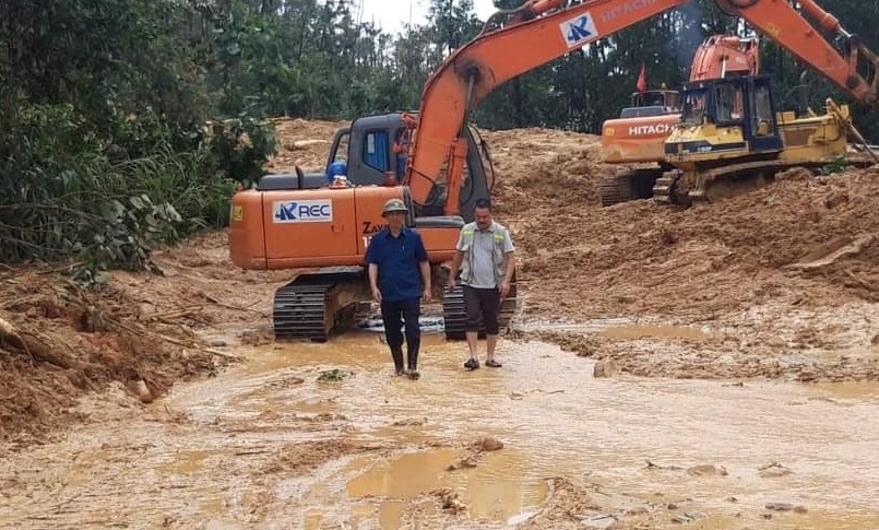 Tien do thong duong 71 quyet dinh viec cuu nan tai Rao Trang 3 hinh anh