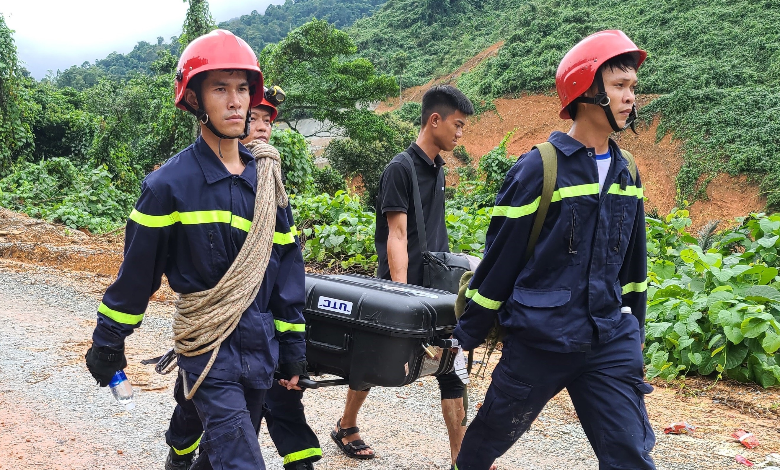 Len phuong an no min thong duong vao Rao Trang 3 hinh anh