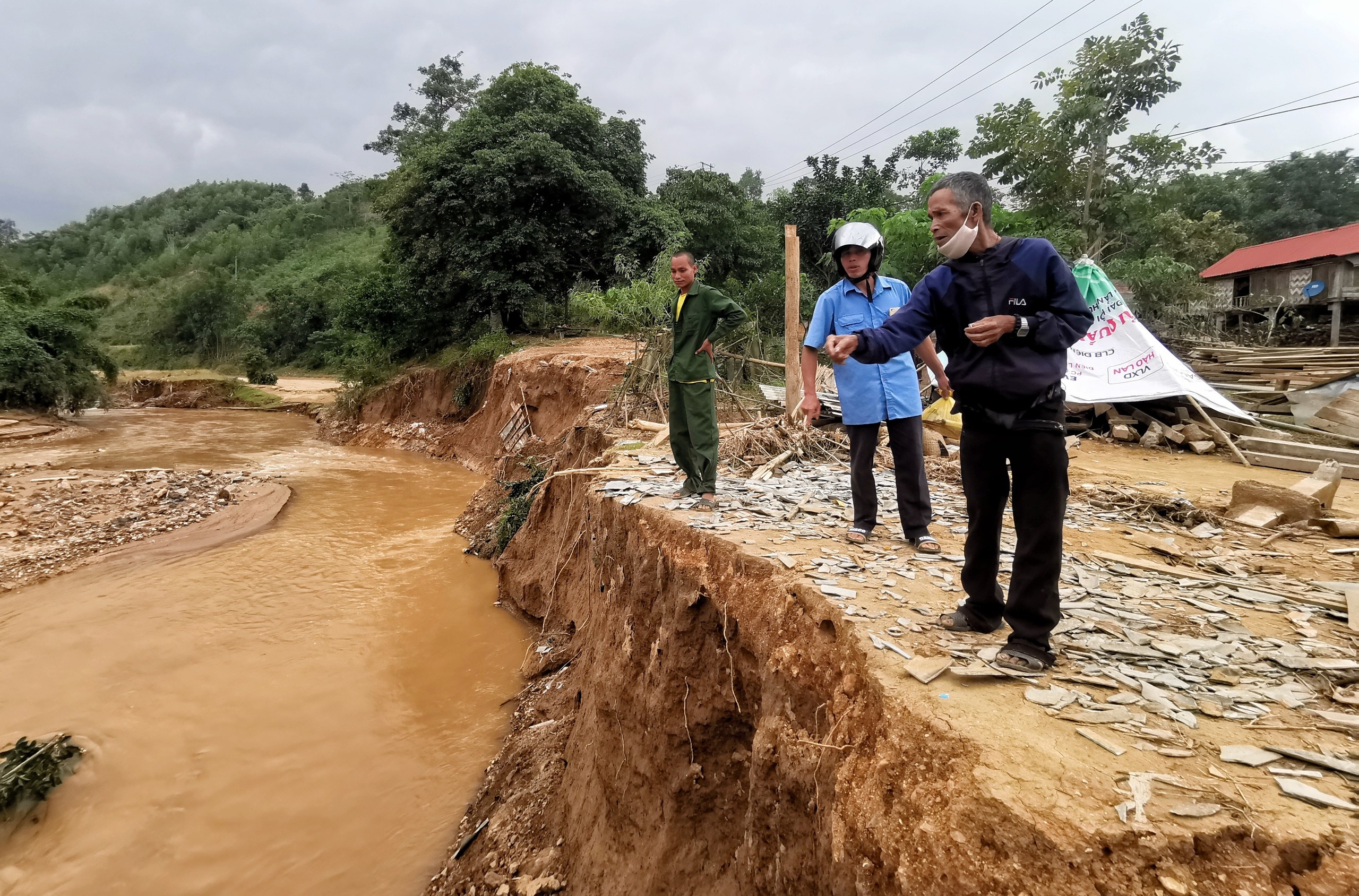 sat lo tai Huong Hoa anh 3