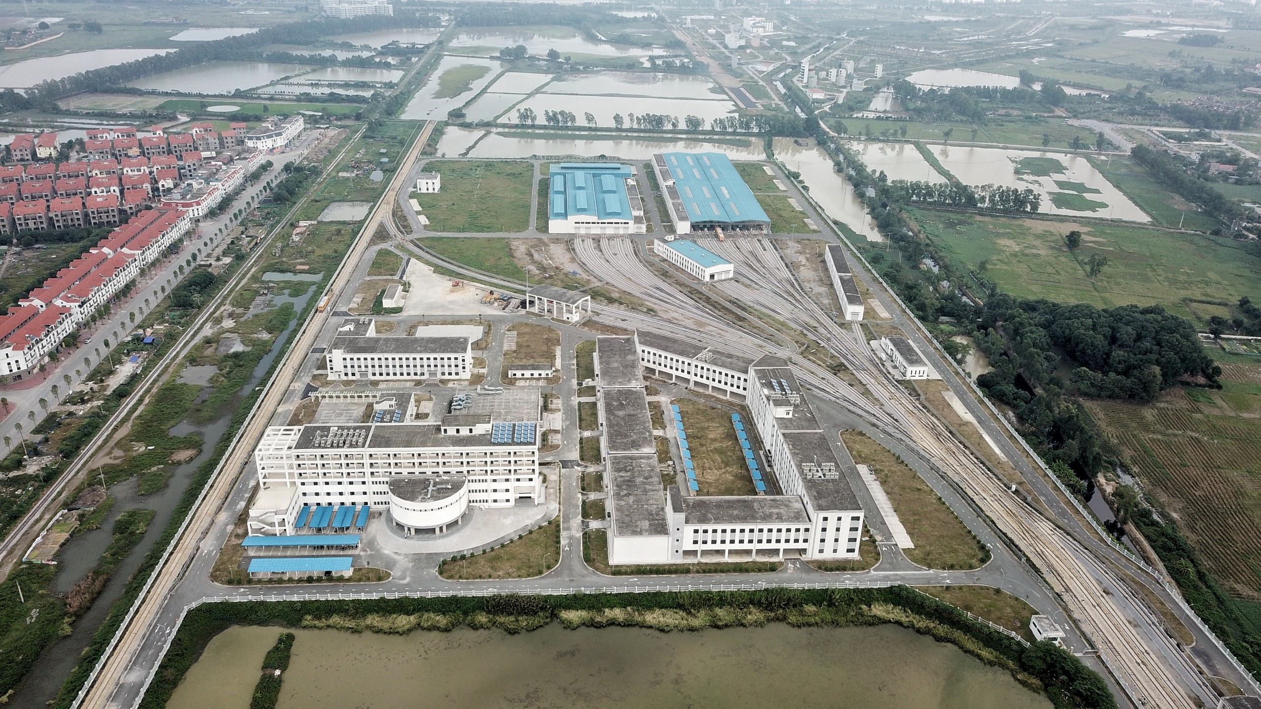 Cat Linh - Ha Dong hu hong anh 7