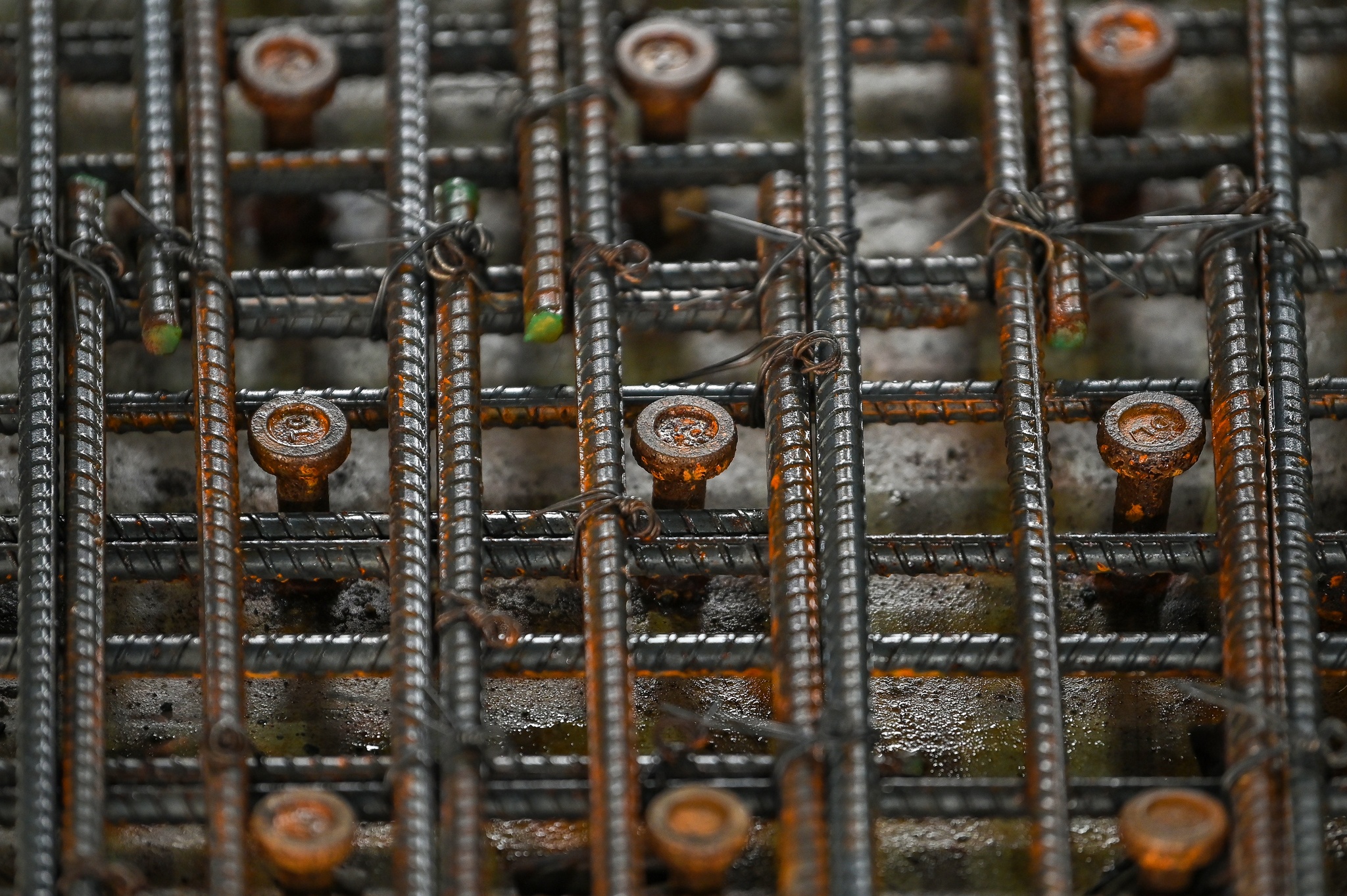 tham be tong nhua cau Thang Long anh 3