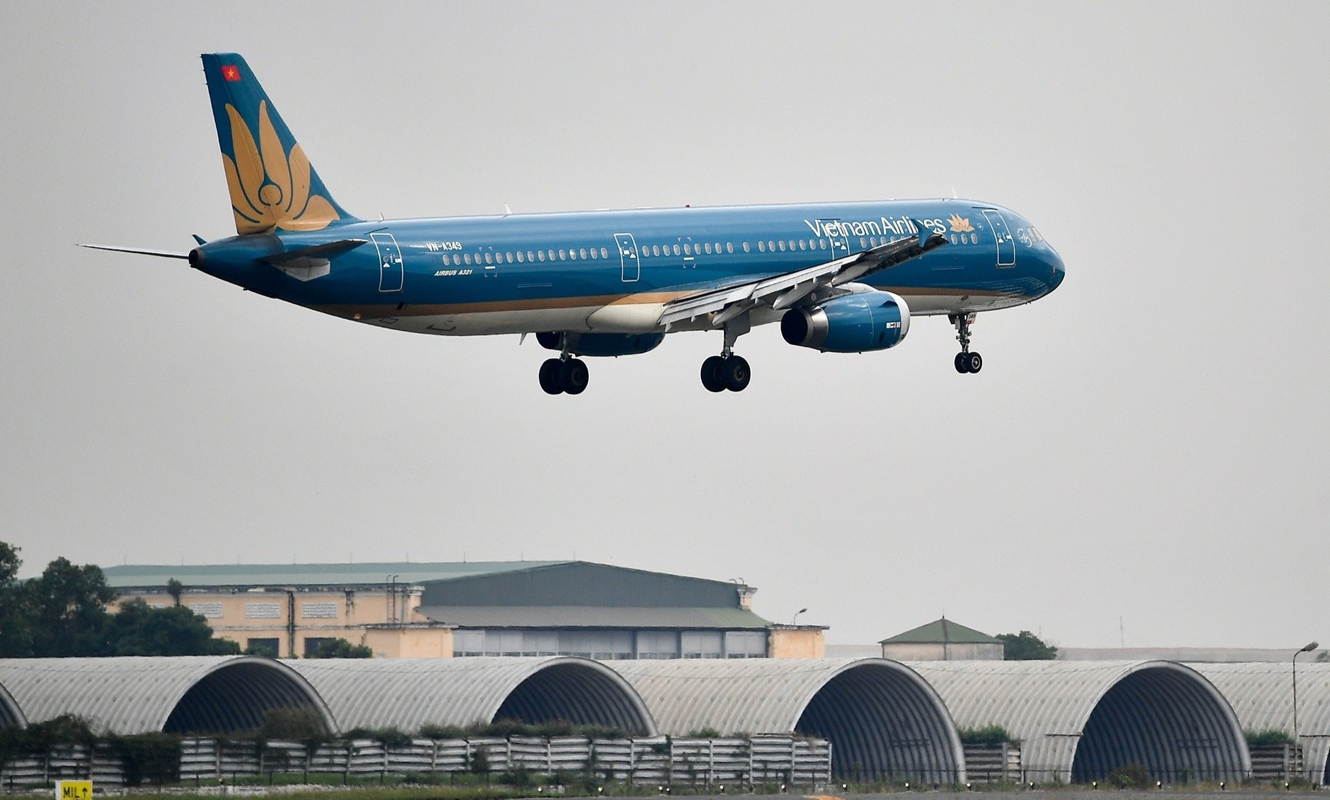 Quy hoach them san bay tai Ha Noi va Cao Bang hinh anh