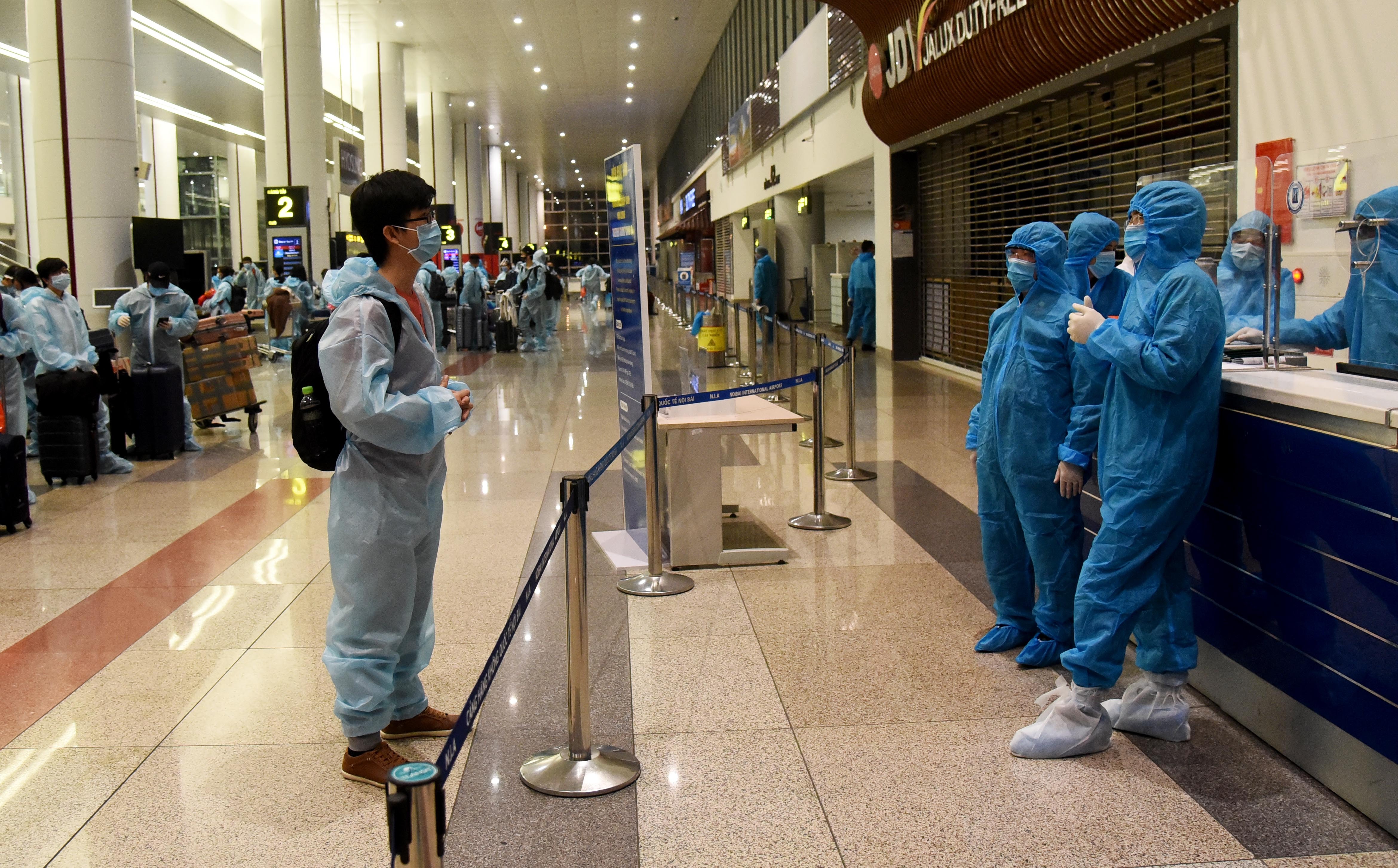 dung nhap canh san bay Noi Bai anh 1