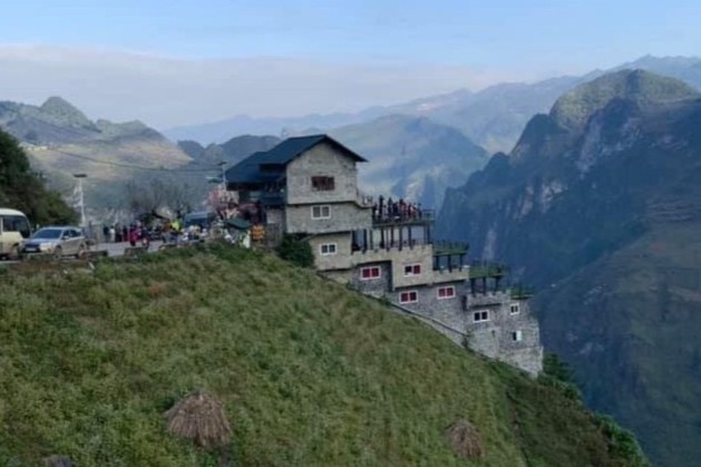 Bo Van hoa yeu cau Ha Giang phan hoi ve cong trinh Ma Pi Leng Panorama hinh anh