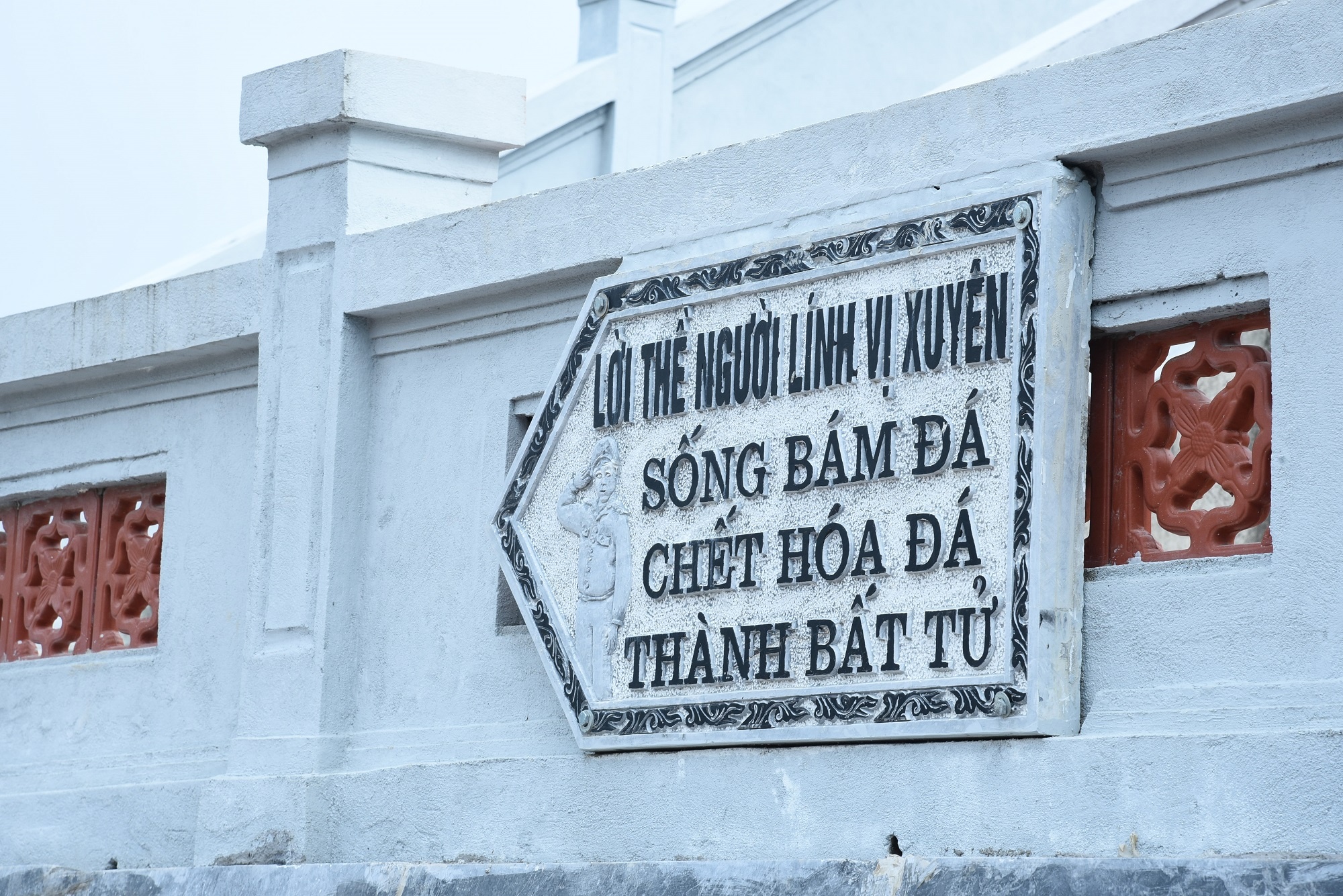 liet si Vi Xuyen anh 1