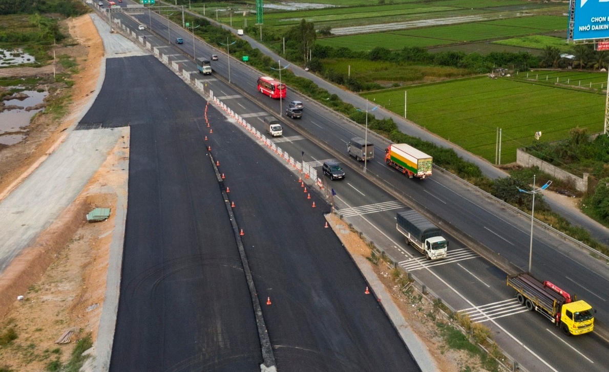 Cao toc Trung Luong - My Thuan san sang don xe hinh anh