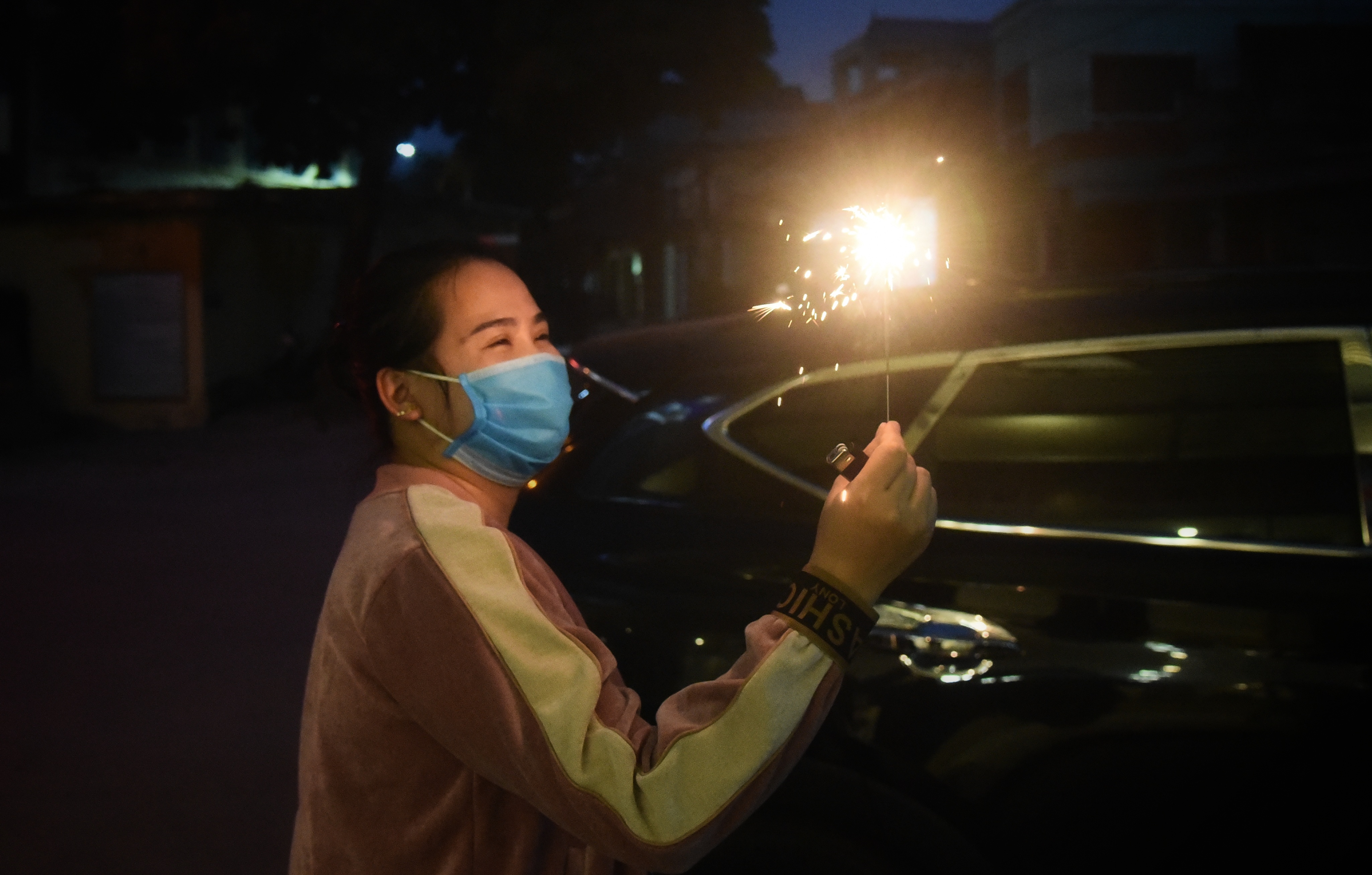 phao hoa khong tieng no anh 13