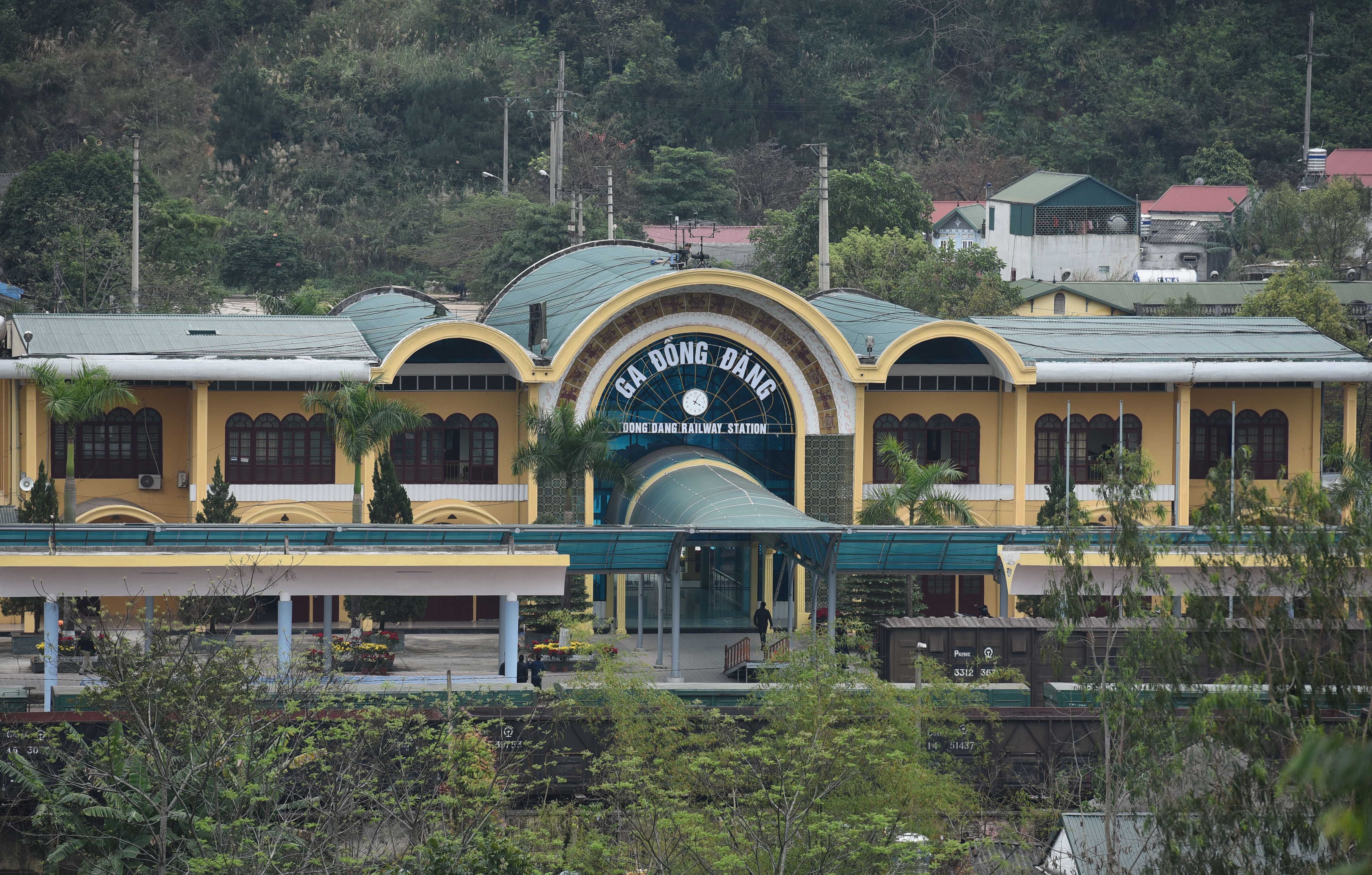 Lang Son muon noi mach duong sat toc do cao voi Ha Noi hinh anh