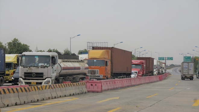 Hai phong cho hoc sinh di hoc lai anh 1