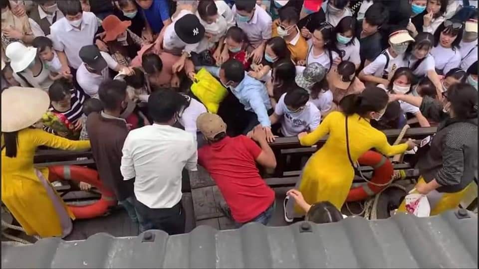 chua Tam Chuc un tac anh 2