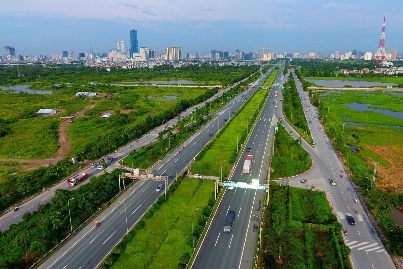 Ha Noi du kien dau tu tuyen metro Van Cao - Hoa Lac hinh anh