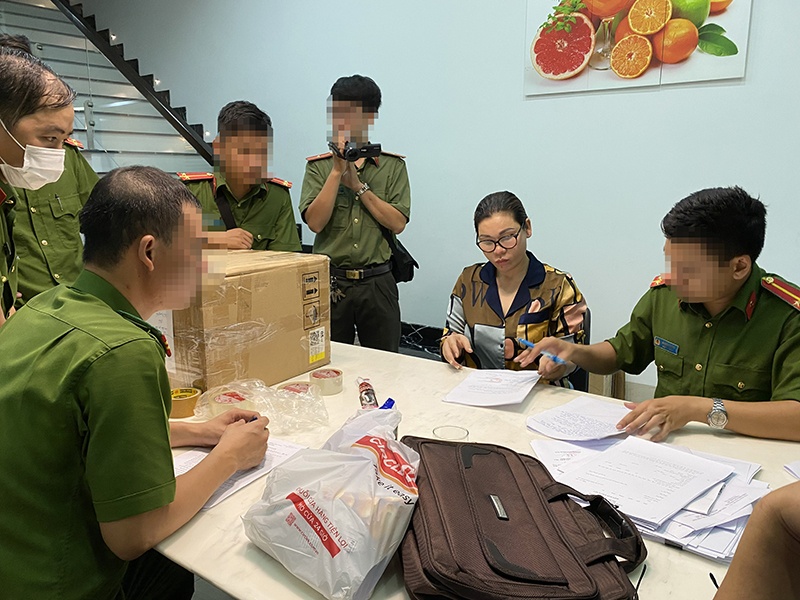 Thiện soi ảnh 1 Thien soi anh 1